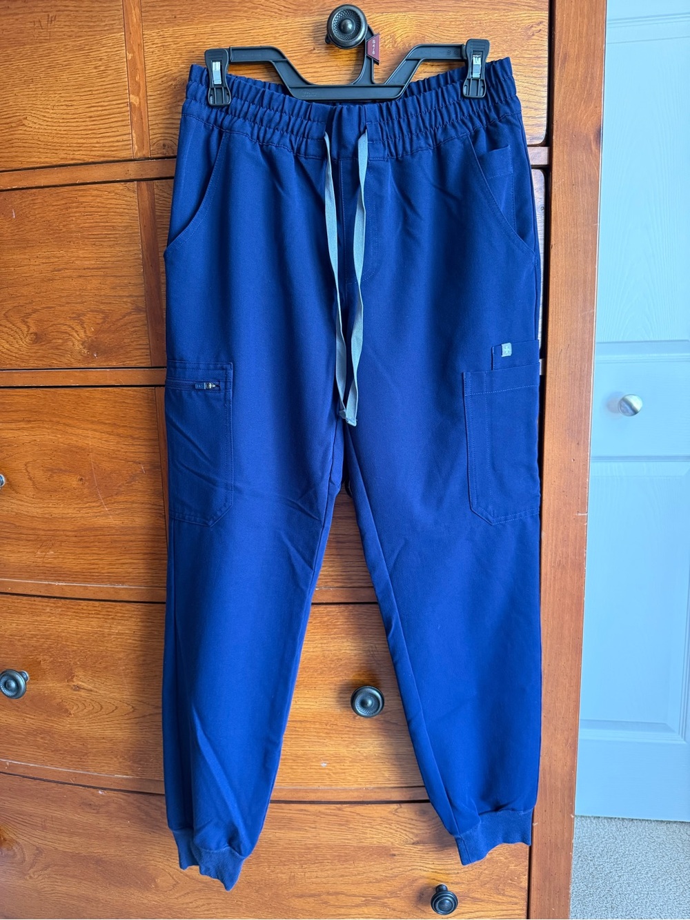 FIGS Uman Jogger Scrub Pants Purple SM Women’s Regular